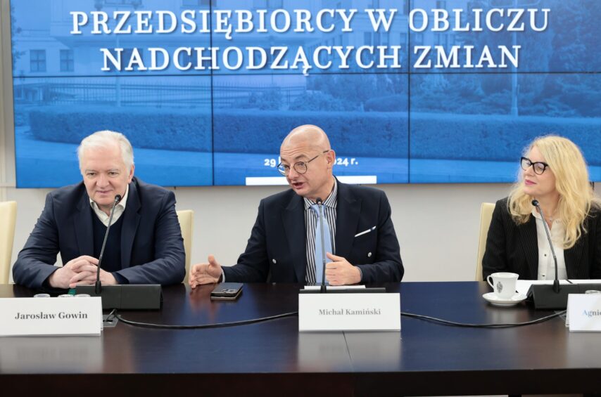 Konferencja - Przedsiębiorcy w obliczu nadchodzących zmian z udziałem wicemarszałka Senatu RP Michała Kamińskiego